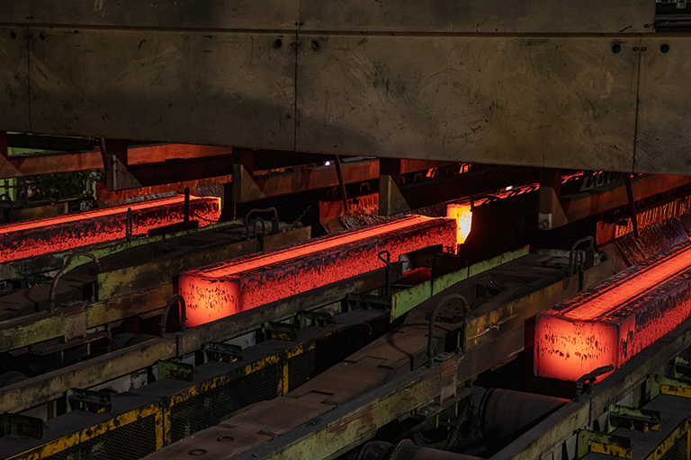 写真：特条製鋼工場